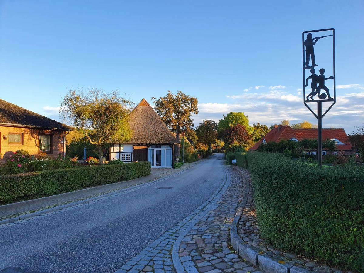 Ostssespitze Villa Riepsdorf Exterior photo